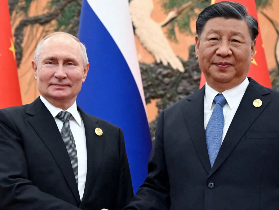 Putin vai à China após visita de Trump e reforça aliança estratégica com Xi Jinping