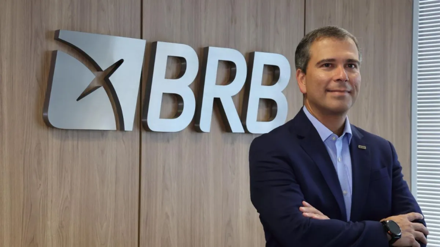 O xadrez político e bastidores de uma debandada: saída de Aragão da defesa de ex-presidente do BRB amplia tensão no Buriti