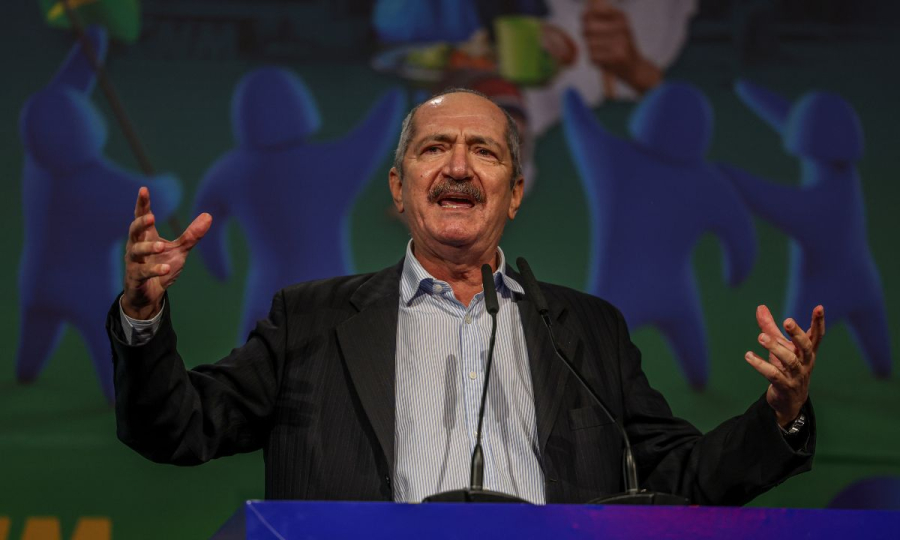 DC abre processo para expulsar Aldo Rebelo após crise interna no partido