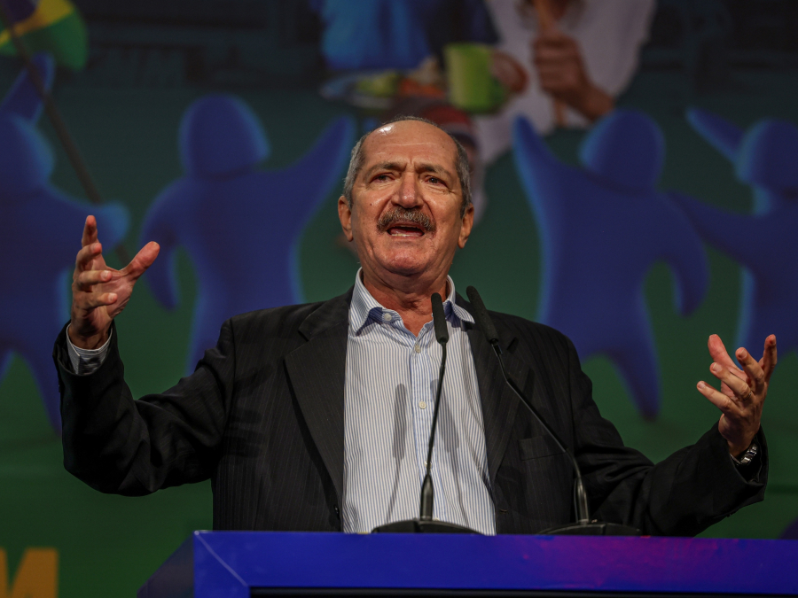 Aldo Rebelo fala em risco de “esvaziamento” no DC em crítica à possível candidatura de Joaquim Barbosa
