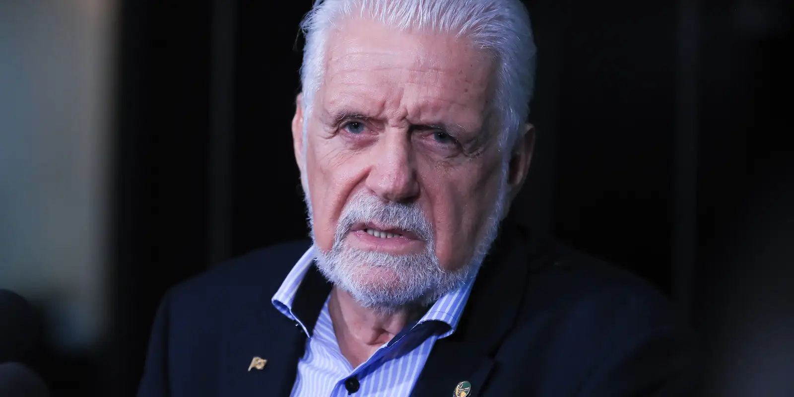Após investigação de envolvimento com Vorcaro,  Jaques Wagner anuncia saída da liderança do governo no Senado