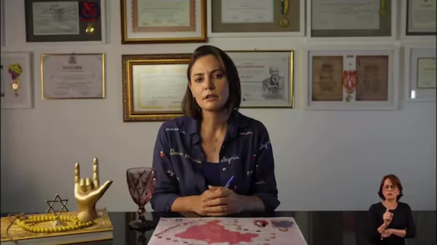 Michelle Bolsonaro deixa presidência do PL Mulher após crise com Flávio Bolsonaro
