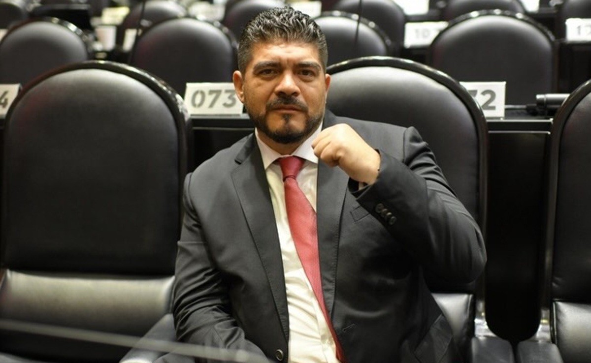 Deputado mexicano é encontrado morto dentro de carro com ferimento de bala